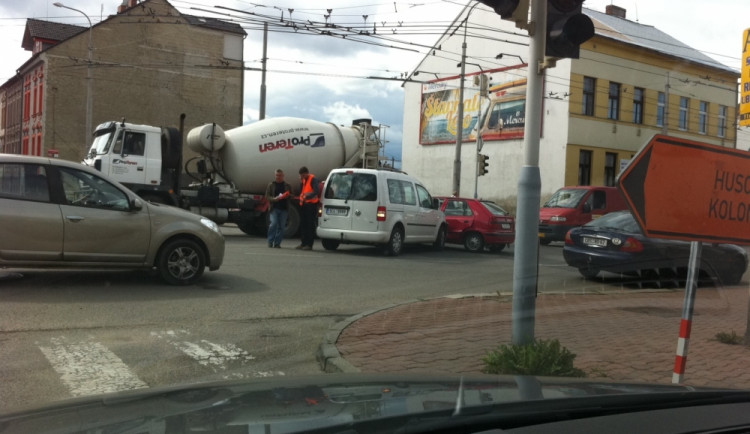 Vyhněte se viaduktu, je tam nehoda.