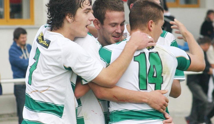 Roudné vedení neudrželo, Jankov poprvé poražen