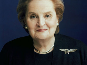 O autogram Madeleine Albrightové byl nevídaný zájem