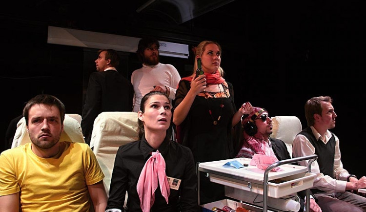 Divadelní představení Zítra v Kataru