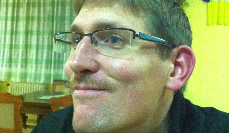 Přijď na volejbal s knírem, získej dárky a bav se volejbalem