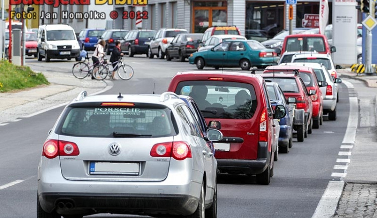 S dopravním omezením počítejte nejen o víkendu