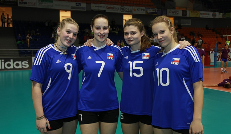 Volejbalistky Brna v národním týmu Anna Suchá, Eva Hudylivová, Kateřina Slámová, Marie Kurková