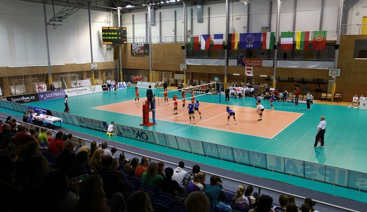 Reprezentace kadetek má postup na dosah