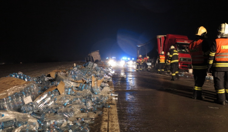 Dopravní nehoda, 22. km, směr Bratislava