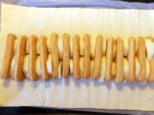 Tvarohovojablečný koláč