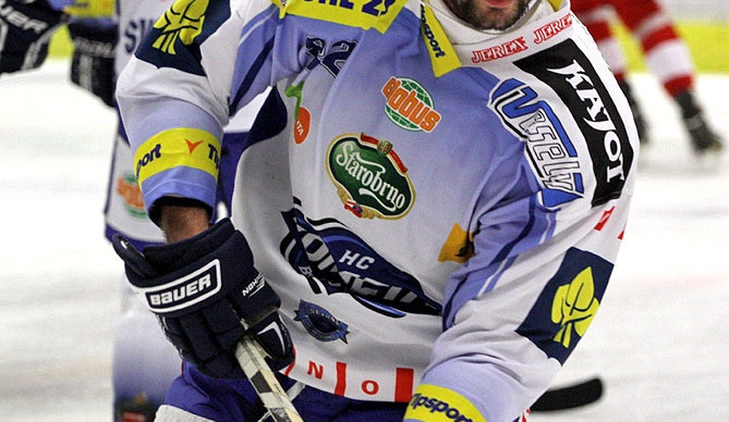 Tomáš Divíšek v Kometě skončil