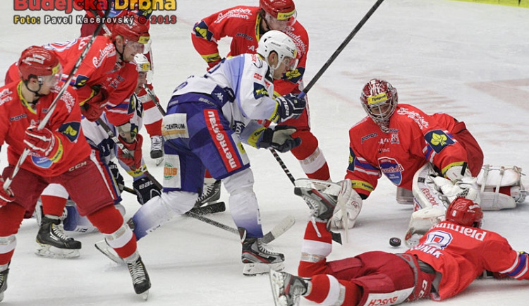 Jan Hruška se snaží prosadit mezi domácí převahou