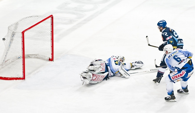 Vítkovice vs. Kometa