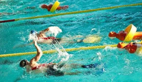 Záchranáři budou soutěžit v bazénu za Lužánkami