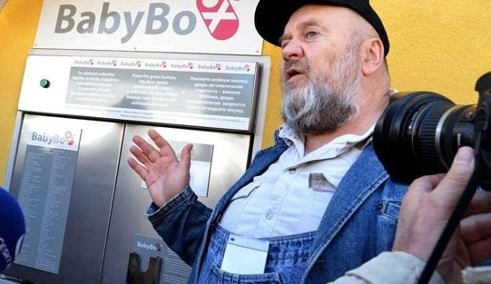 Zakladatel babyboxů Ludvík Hess