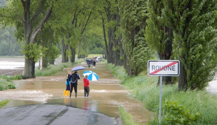 Povodňová situace se uklidnila, řeky stále klesají