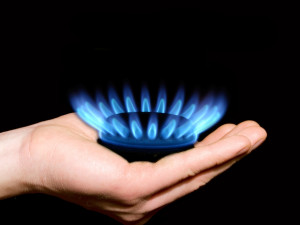 Falešní prodejci plynu mění smlouvy za klienty