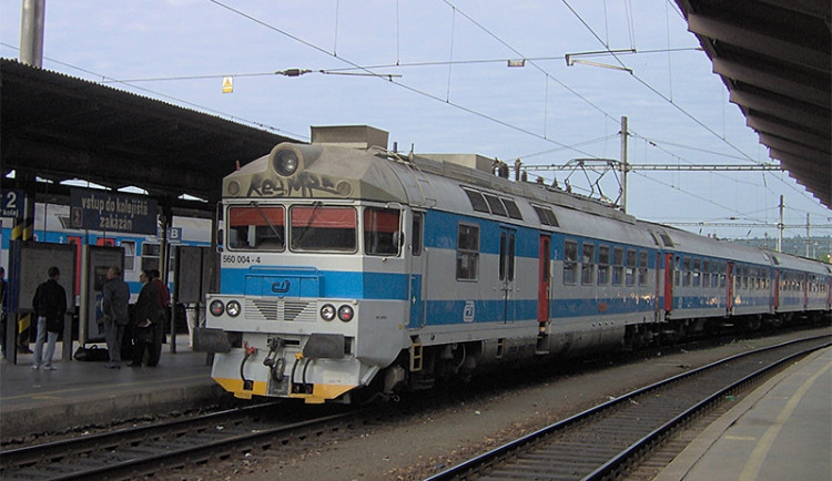 Jak to bude s vlaky při opravě viaduktu Křenová?