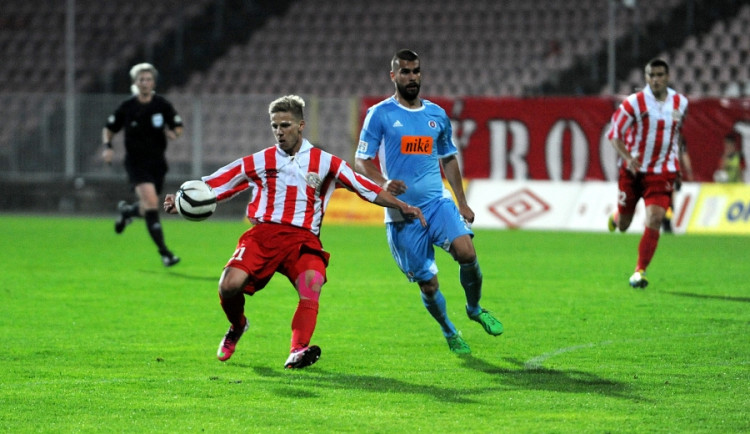Fotbalisté Brna zkoušejí středopolaře Kaščáka