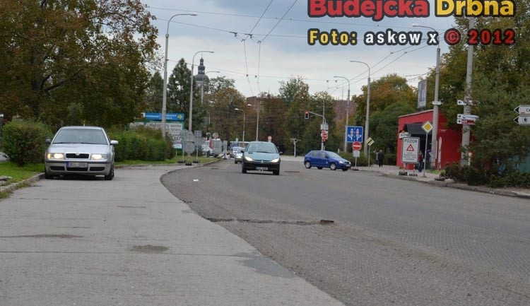 Část Lidické třídy bude do září bez těžkých náklaďáků