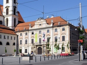 Místo určené pro novou sochu