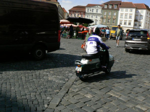Piloti MS motocyklů se projeli na Čezetách po Brně, foto: Motormix.cz, Pavel Jelínek