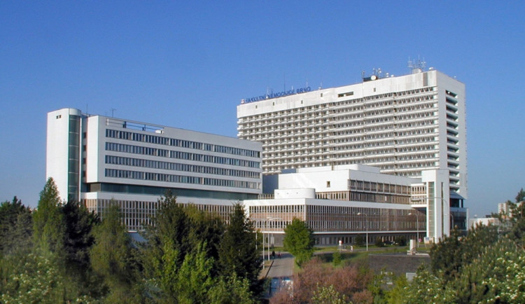 Brněnští lékaři vypálili nejvíce nádorů jater v zemi