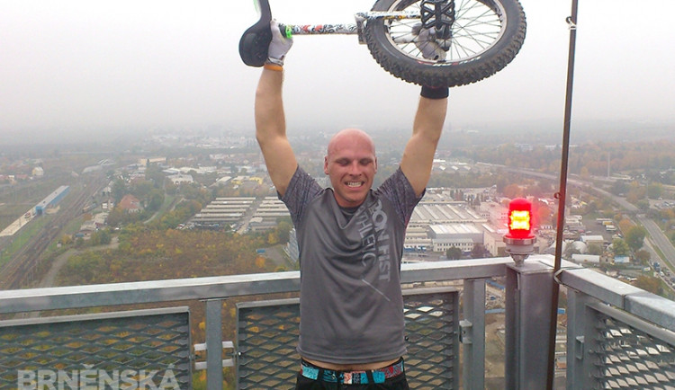 Rekordman na střeše AZ Tower, foto: Brněnská Drbna, David Zouhar