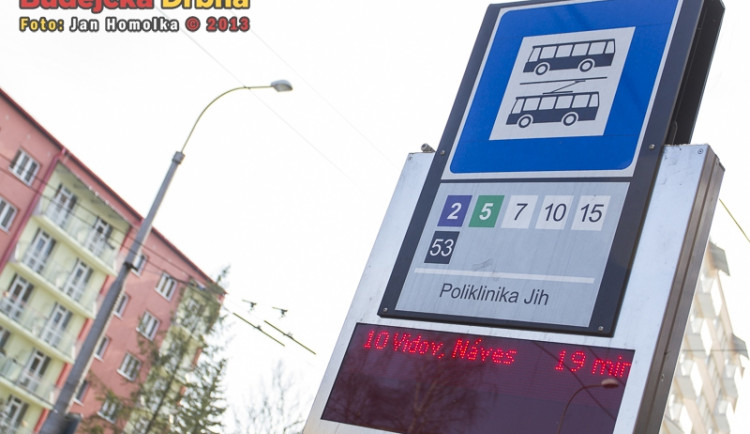 Zastávkový informační systém MHD nefunguje