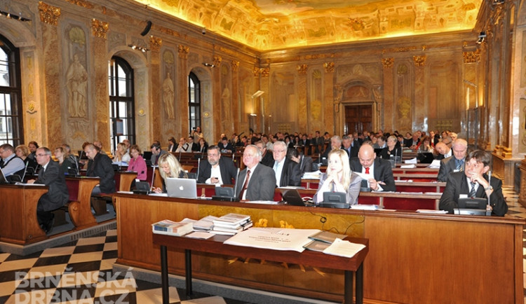 Zastupitelé schválili rozpočet města na rok 2014