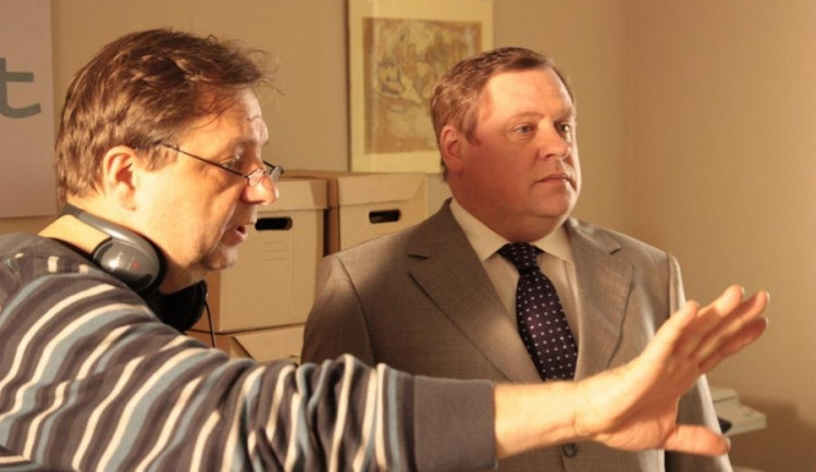 V hlavní roli seriálu Kancl se představí Václav Kopta, foto: Česká televize