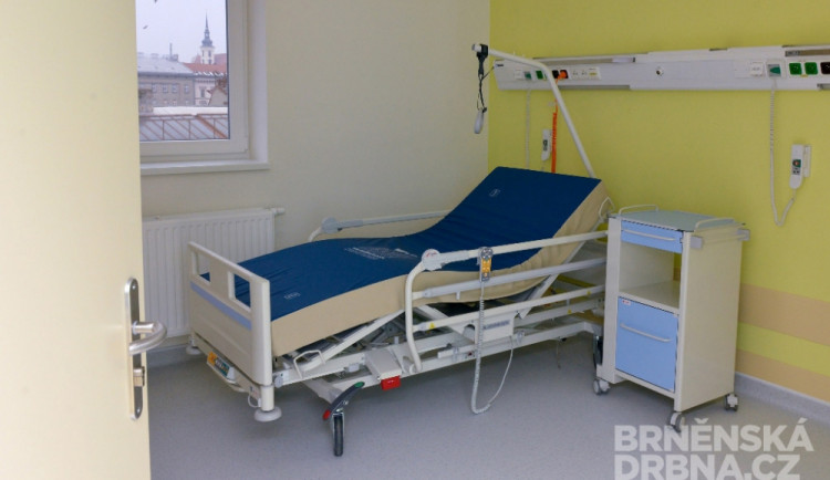 Nová lůžka v brněnské Úrazové nemocnici, foto: Brněnská Drbna, Jiří Prýgl