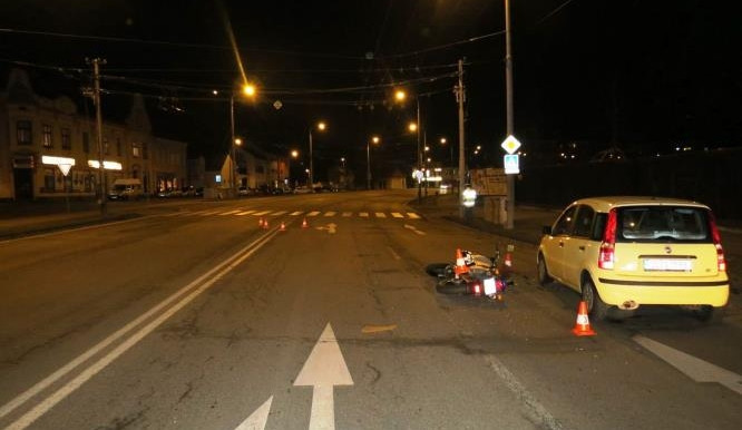 Řidička octavie nedala u Výstaviště přednost motorce