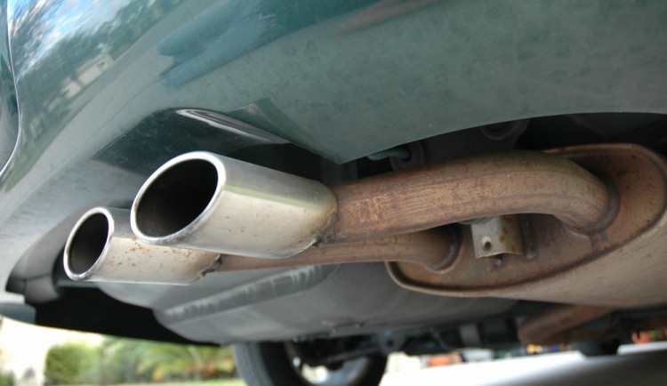 Zelení chtějí zavést omezený vjezd automobilů do města
