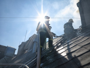 Hasiči likvidovali požár hotelu Grandezza, foto: hasiči JMK