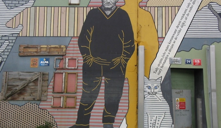 Bohumil Hrabal jako objekt street artu, foto: wikipedia.org