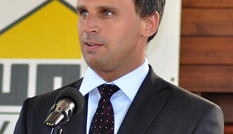 Zimola složí poslanecký mandát, bude pouze hejtmanem