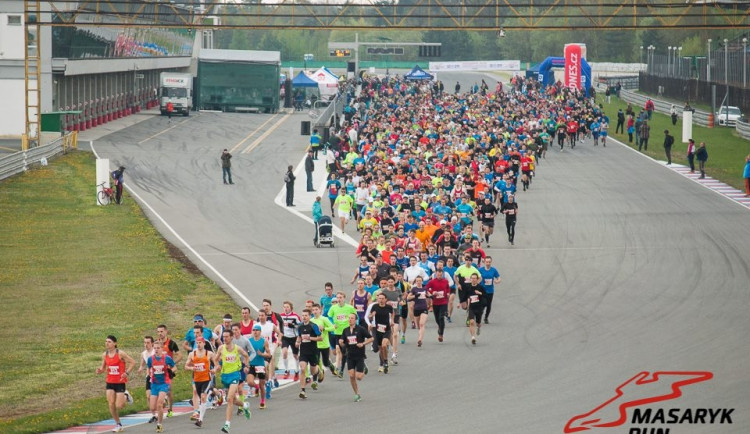 Na start se postavilo přes tisíc závodníků, foto: Masaryk Run