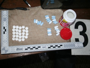 Policisté zajistili léky, foto: Policie ČR