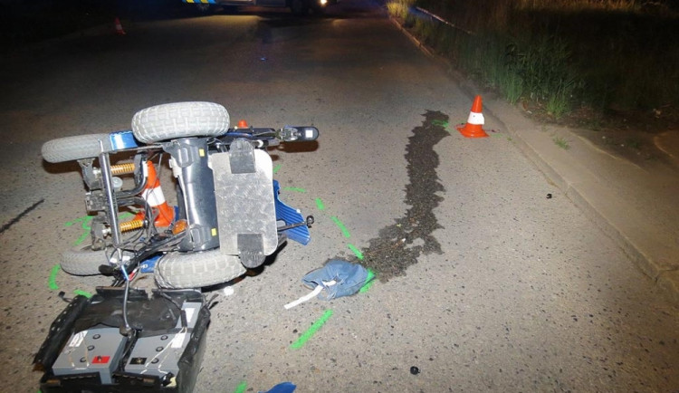 Opilý mladý řidič zabil ve Vrbenské ulici vozíčkáře a ujel