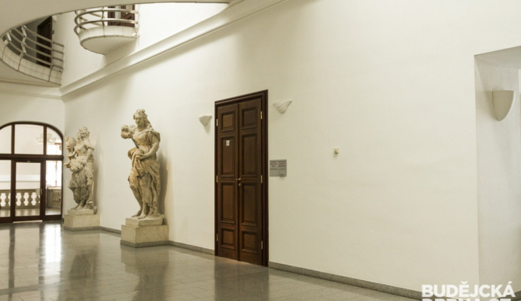 Budějcký magistrát obsadili policisté, hledají důkazy