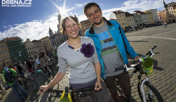 Cyklisté, kteří jezdili do práce na kole, budou řádit ve Slavii
