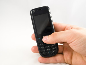 Slováci se pokusili prodat falešné mobily policistům v civilu