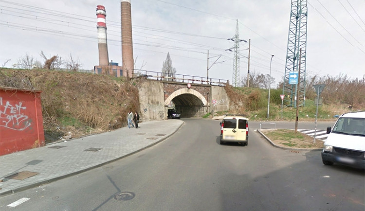 Oprava viaduktu v ulici Špitálka způsobuje další zhuštění provozu v centru Brna, foto: Google Maps