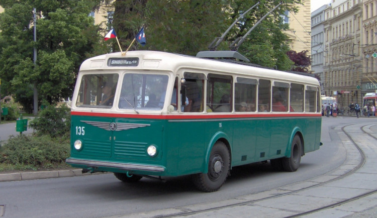 Trolejbus Škoda 6Tr, foto: Wikipedia.org