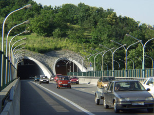 Od září měl být uzavřen Pisárecký tunel - oprava se znovu odkládá