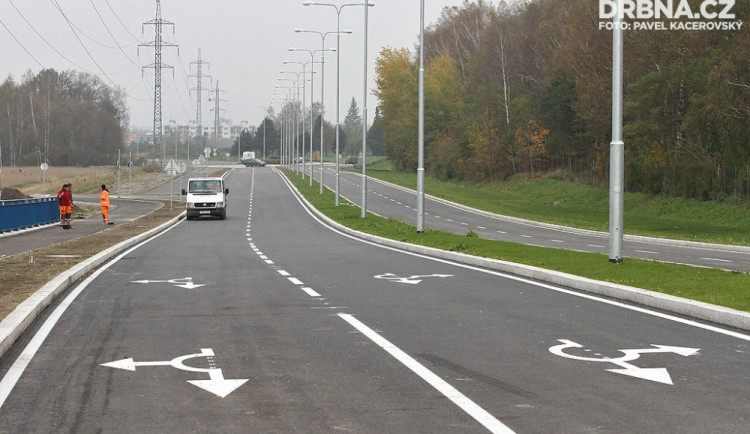 Nový úsek zanádražní komunikace je průjezdný