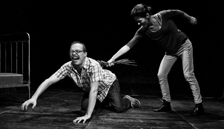 Tereza Chytilová, Miroslav Černý,, foto Ivo Dvořák, www.divadloustolu.cz