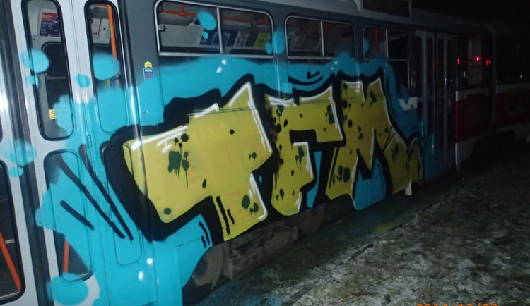 Posprejovaná tramvaj