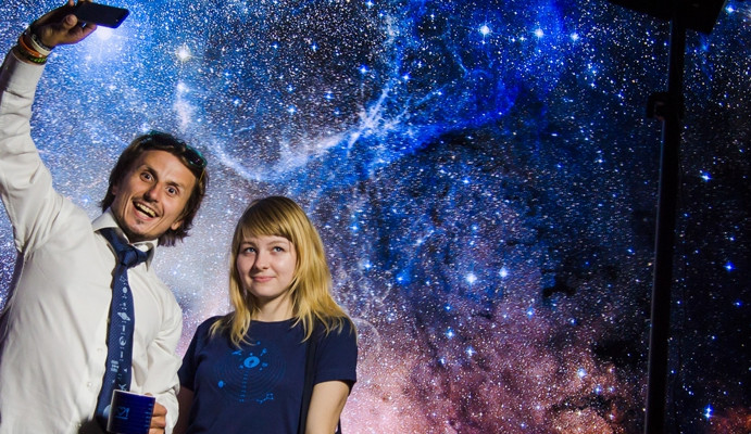 Se školou do digitária