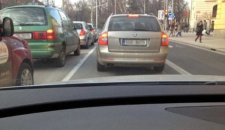 Kolona-ilustrační foto