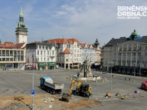Trhovci budou do června prodávat na Moravském náměstí