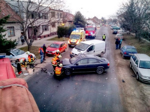 Při nehodě se zranili dva lidé