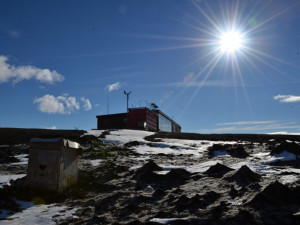 Mendelova polární stanice v Antarktidě je technickým unikátem